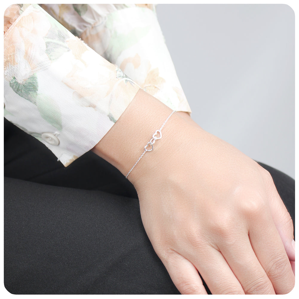 Triple Interlinked Hearts Silver Bracelet BRS-41