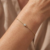 Round Bezel Solitaire CZ Silver Bracelet BRS-585