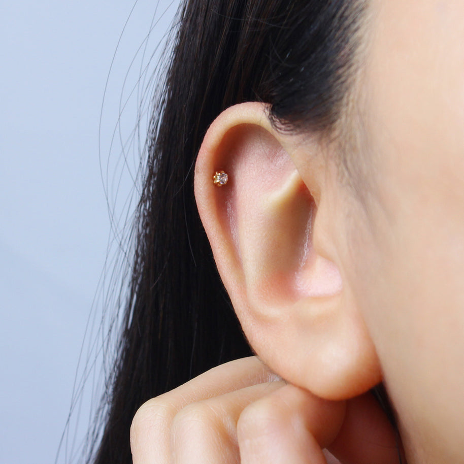 Flower-Set CZ Ear Piercing EBO-2765