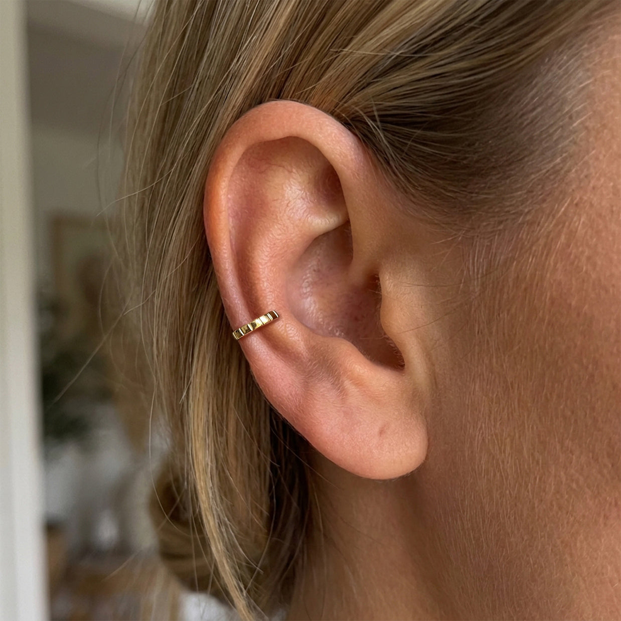 Cube Link Ear Cuff EC-1406