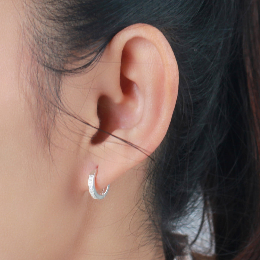 Paved Setting Gold Hoop For Daily Wear and Comfortability HO-1603