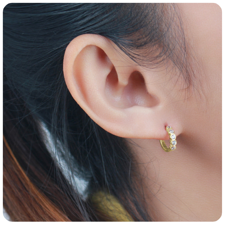 Luxe Bezel Crystal Huggies Earring HO-1605