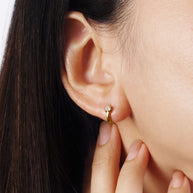 Solitaire Crystal Huggie Earring HO-2852
