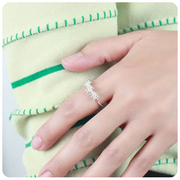 Flower with CZ Stone Silver Ring NSR-3214