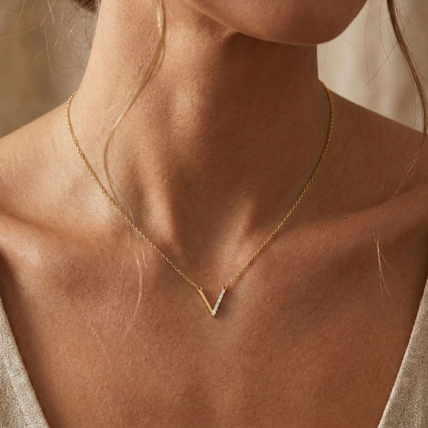 Pavé V-Bar Necklace SPE-2153