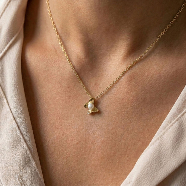 Butterfly Pearl Necklace SPE-3315