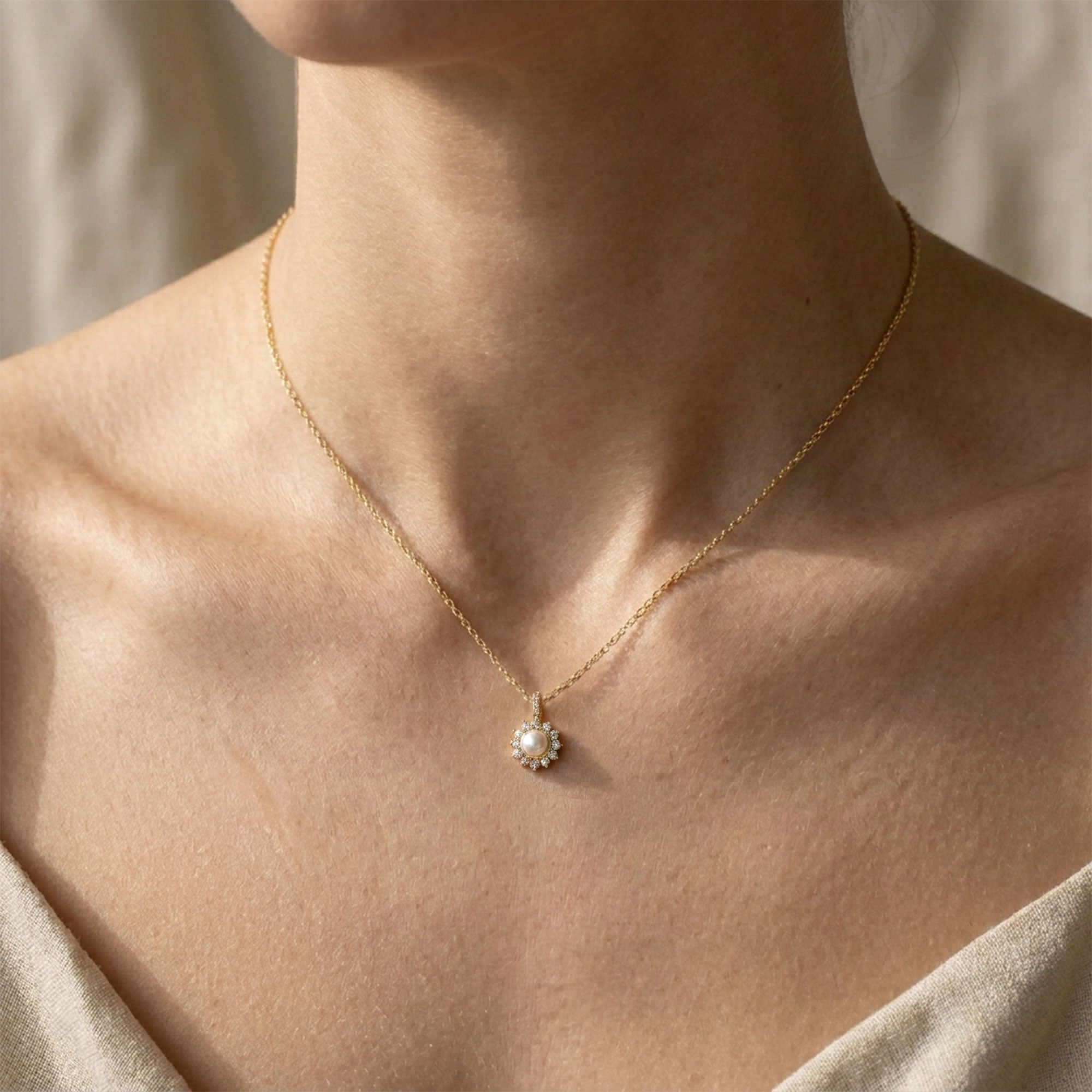 Pearl & CZ Halo Necklace SPE-3318