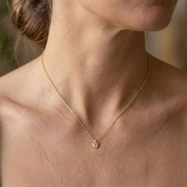 Broken Heart Shaped Necklace SPE-5269