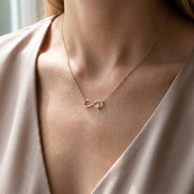 Infinity with Heart Shaped Necklace SPE-965