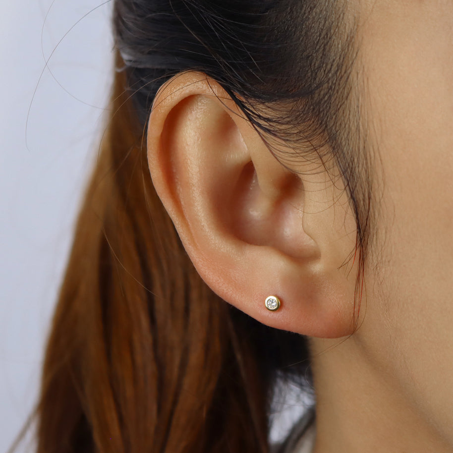 CZ Bezel Stud Earring STS-7190