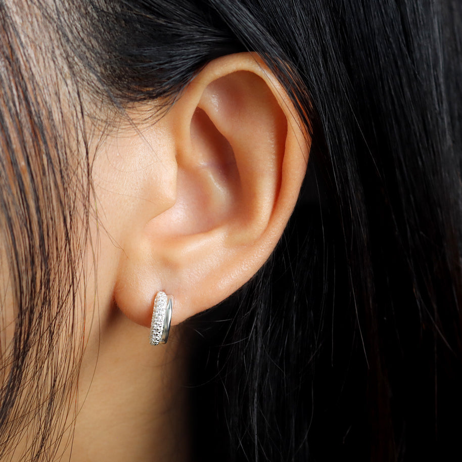 Spark Curve Stud Earring STS-7369