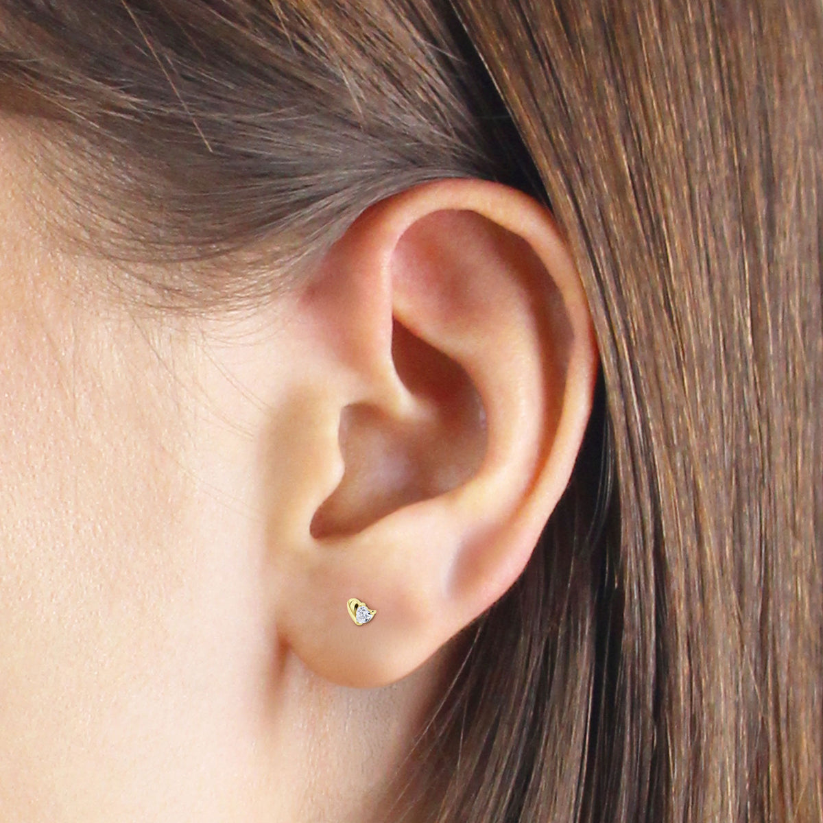 Elegant Heart CZ Stud Earring STS-7481