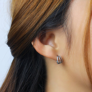 Titanium PavÃ© CZ Hinged Clicker TCK-002